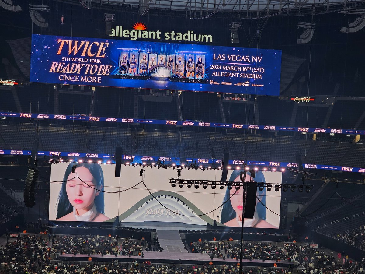 Pete⁹ saw Twice in Detroit!! tweet media