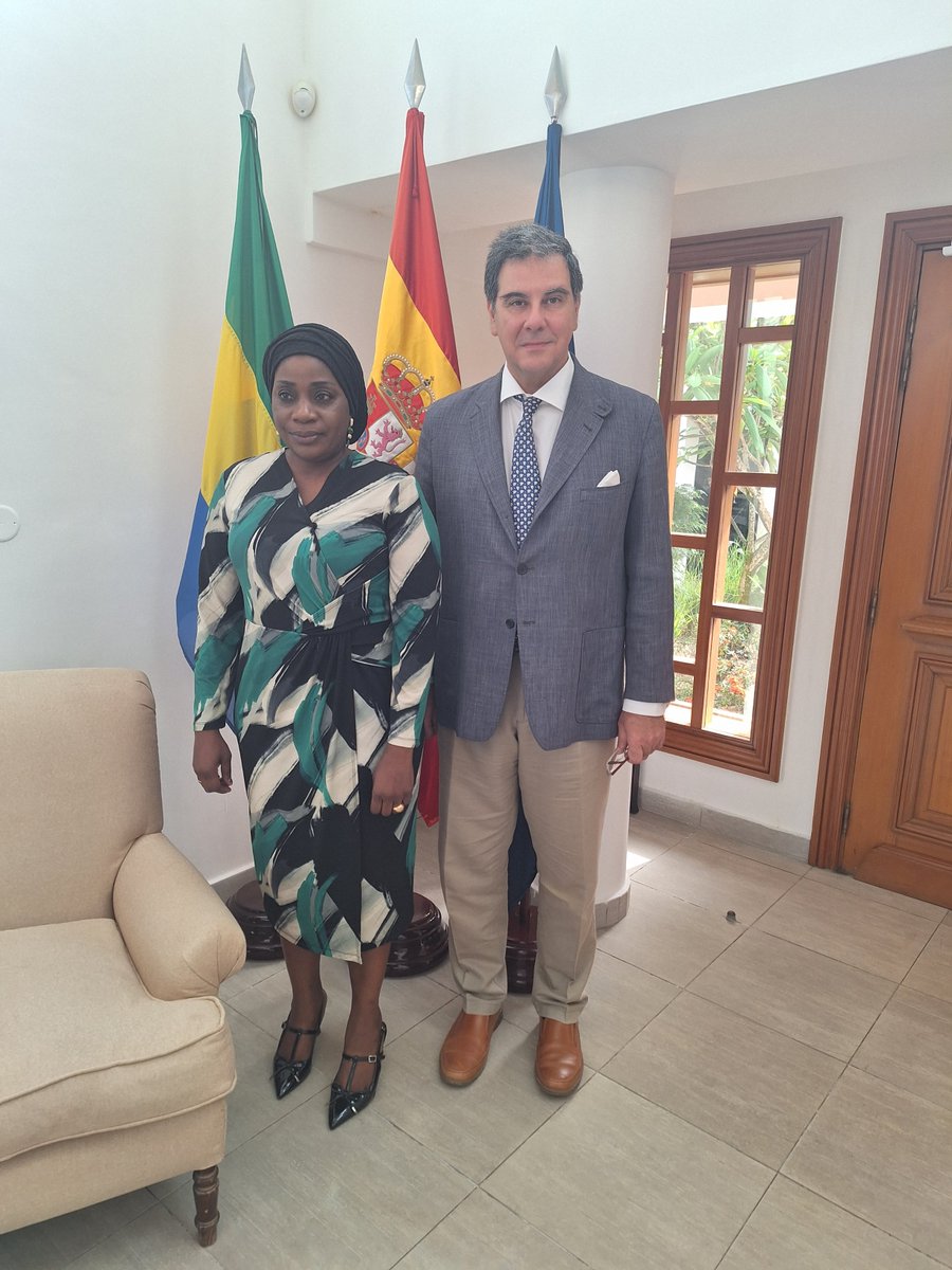 Emb España en Gabón / Ambassade d'Espagne au Gabon tweet media