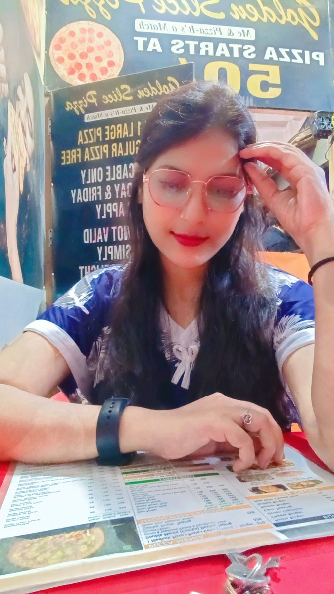 Karishma Aziz tweet media