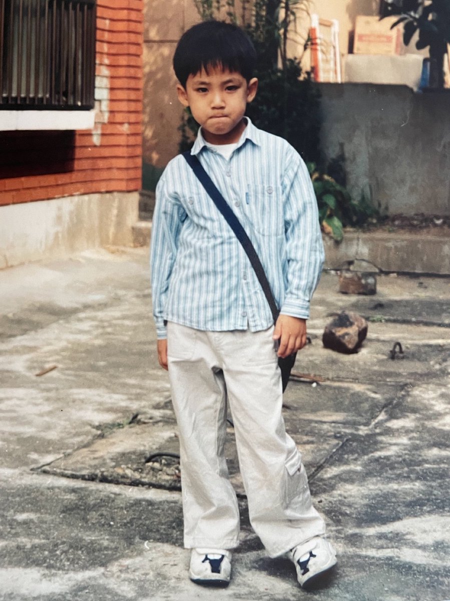 🥺🥺
#민규 #MINGYU #金珉奎 #ミンギュ
#세븐틴 #SEVENTEEN