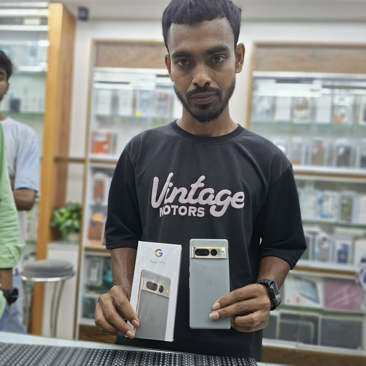 intimekhulna's tweet image. আপনাদের দোয়া ও সমর্থন আমাদের একান্ত কাম্য🤝

আপনার পছন্দের Smartphones, Gadgets এবং Accessories এর কেনাকাটা হবে নিশ্চিন্তে!

যে কোন প্রয়োজনে যোগাযোগ করুনঃ 01791696262

#happyclients #happyfaces #intimekhulna #intimeshop #intimemobileshop #mobileaccessories #onlineshopping