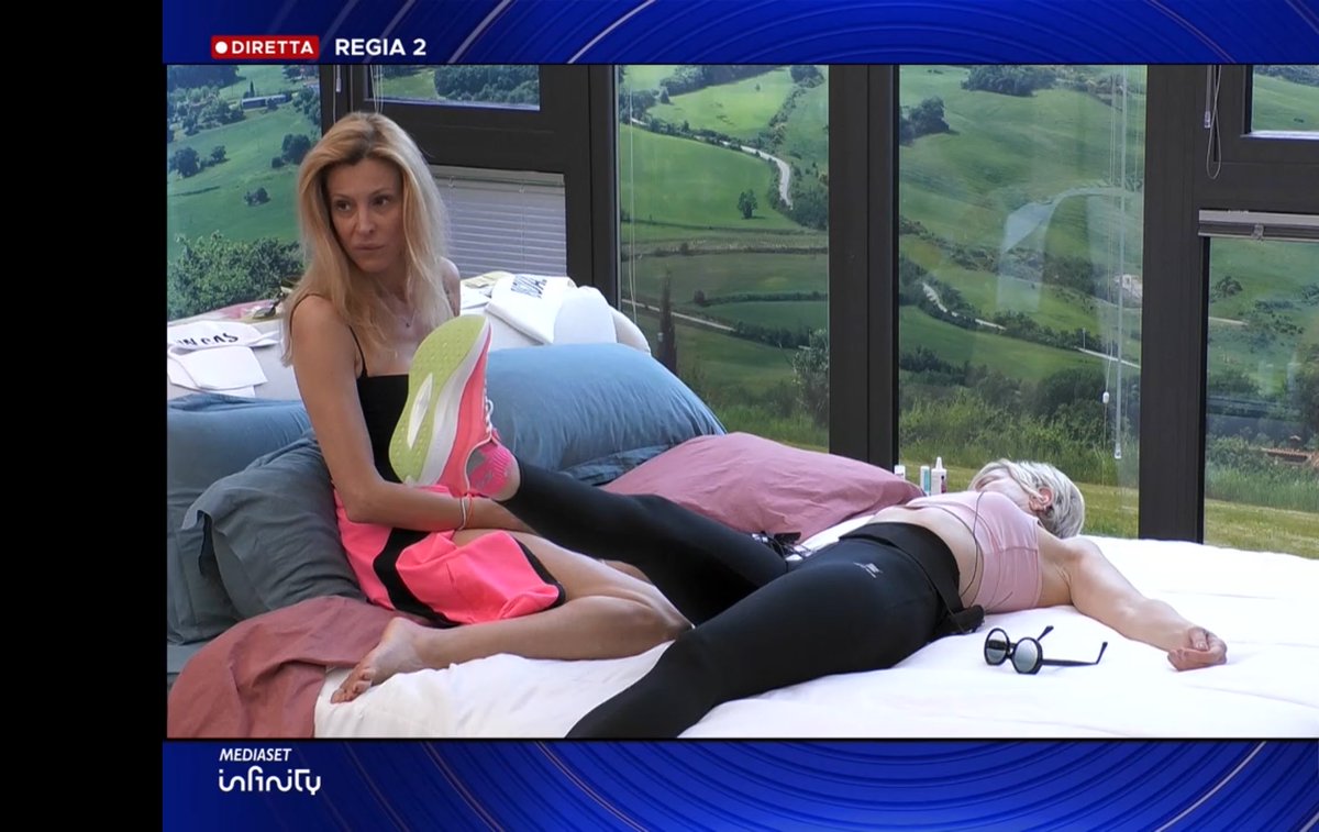 Sbri 🌞 tweet media