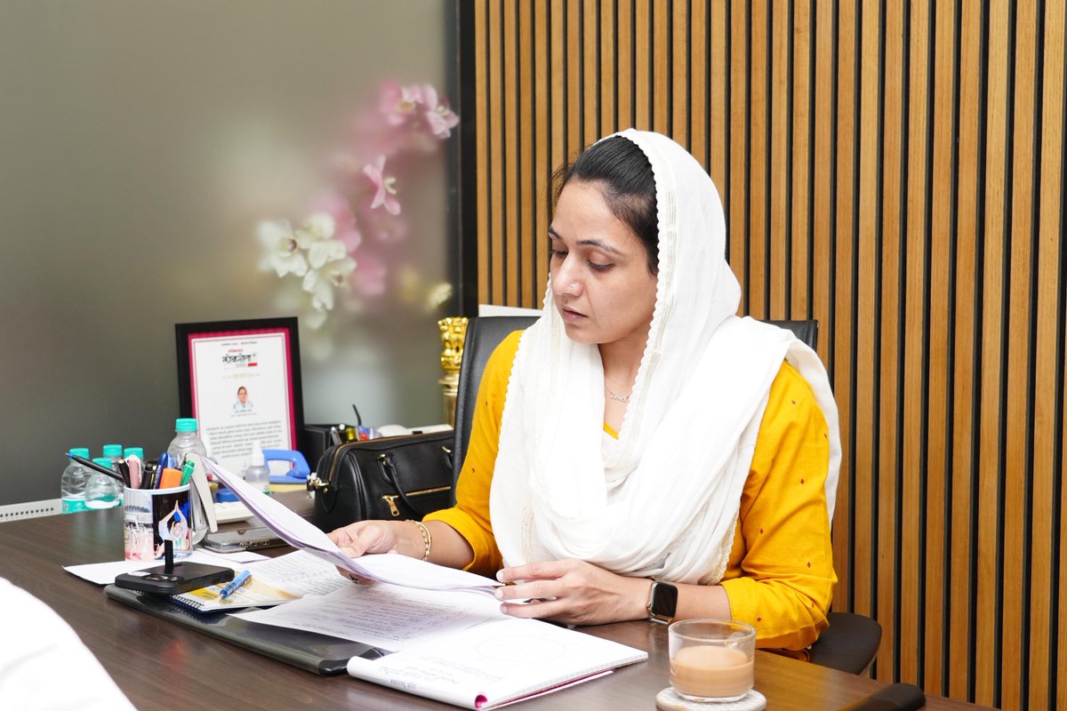 sanamalikshaikh's tweet image. अणुशक्ती नगर कार्यालयलात 

#SanaMalikShaikh #AnushaktiNagar #MLA #Meeting