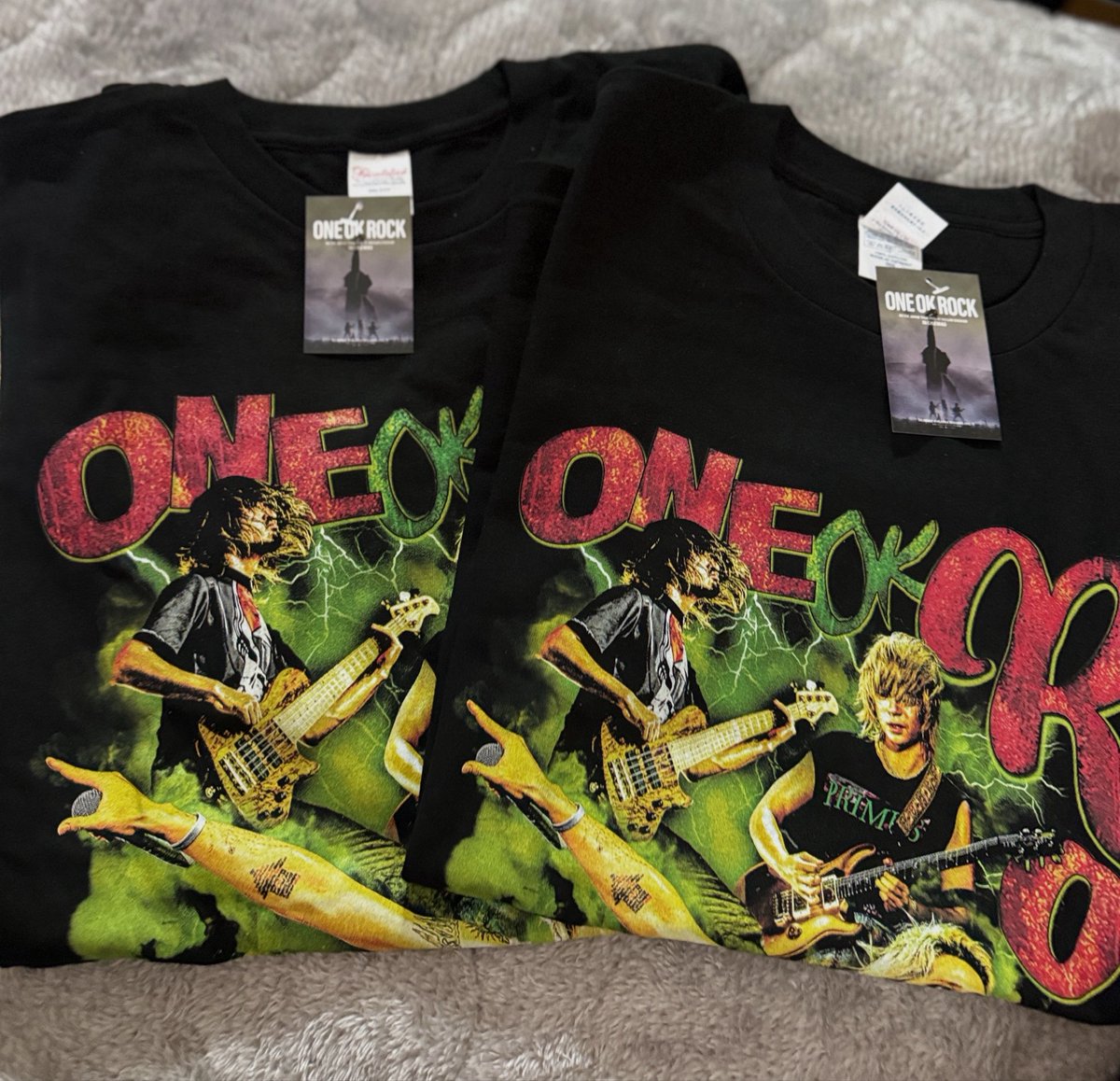 10969___aika's tweet image. Tシャツ届いた！❤️❤️❤️
激カワ、🥺
これ着て映画見に行くー(^^)