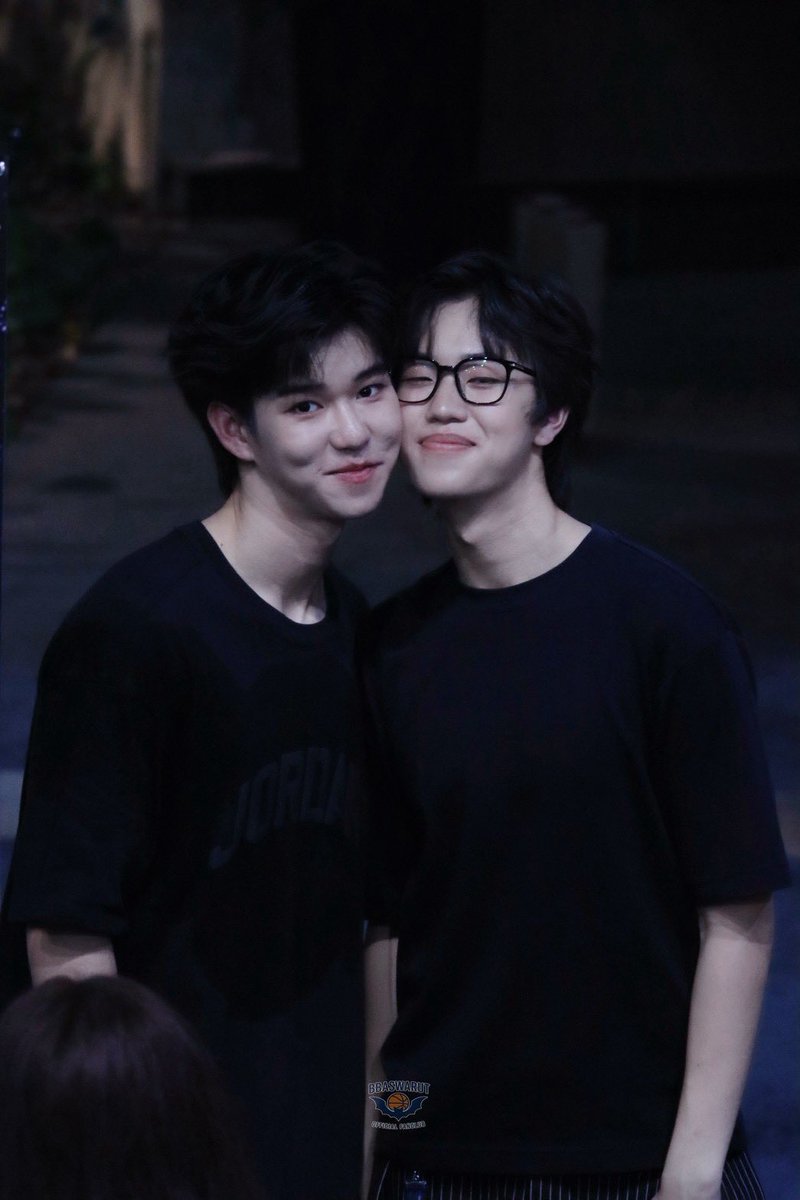 bbasofficialfc's tweet photo. บาสเกตบอลเชื่อมรัก หรือรักเกิดในสนามบาส 

HOT SHOT BASKET BOY EP1

#HOTSHOTชู้ตนักรักซะเลยEP1 https://t.co/b87SyLPq2h