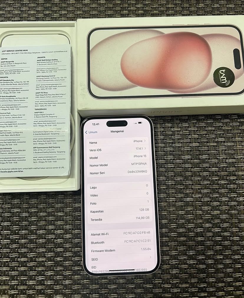 LisaaaaaTRdcd's tweet image. Wts Iphone 15  
mau jual cepat aja iphone 15 basic
ibox 128gb.

kondisi istimewa, bh masih 100%, cc, fullset ori. 

harga 6.9 hari ini  

bisa cod ditempat aku kalau 1 kota, luar kota bisa kirim" free ongkir
Cilpri juga boleh 

#zonauang #zonajajan