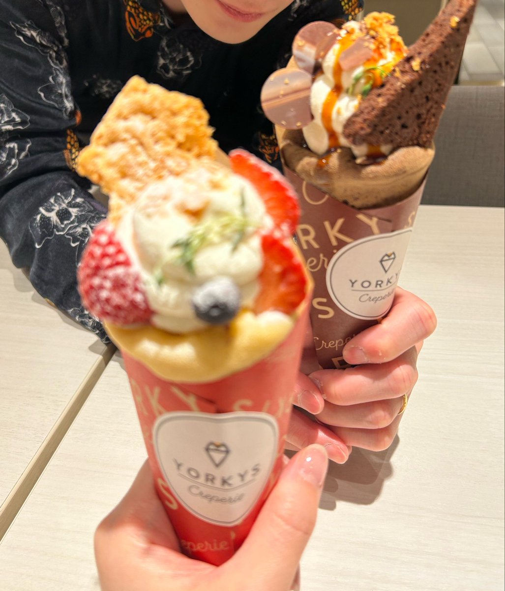 Ray ෆ̈ tweet media