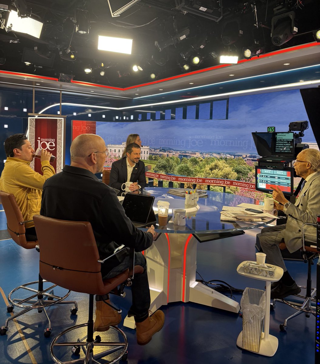 Sean Manning tweet media