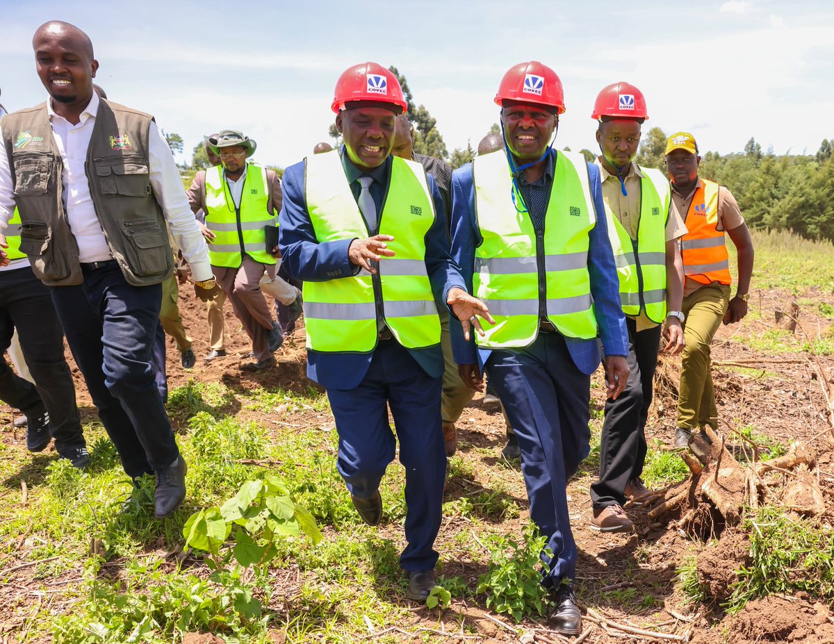 Later, I presided over the groundbreaking ceremony of the Taunet Small Hydropower Project at Taunet in Kapkangani Ward, Emgwen Constituency, Nandi County.

Once completed, the project will contribute additional power to the national grid and support the region’s socio-economic