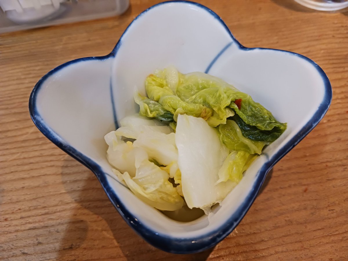 アンディ(Andy)🇷🇴 tweet media