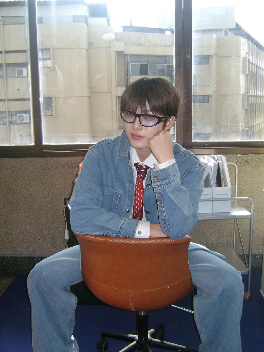 micmac.whitefox tweet media