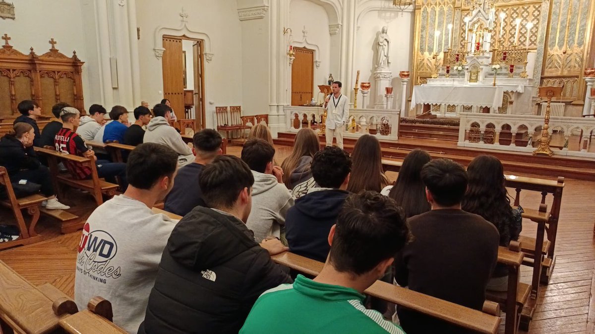 Sagrado Corazón Granada tweet media