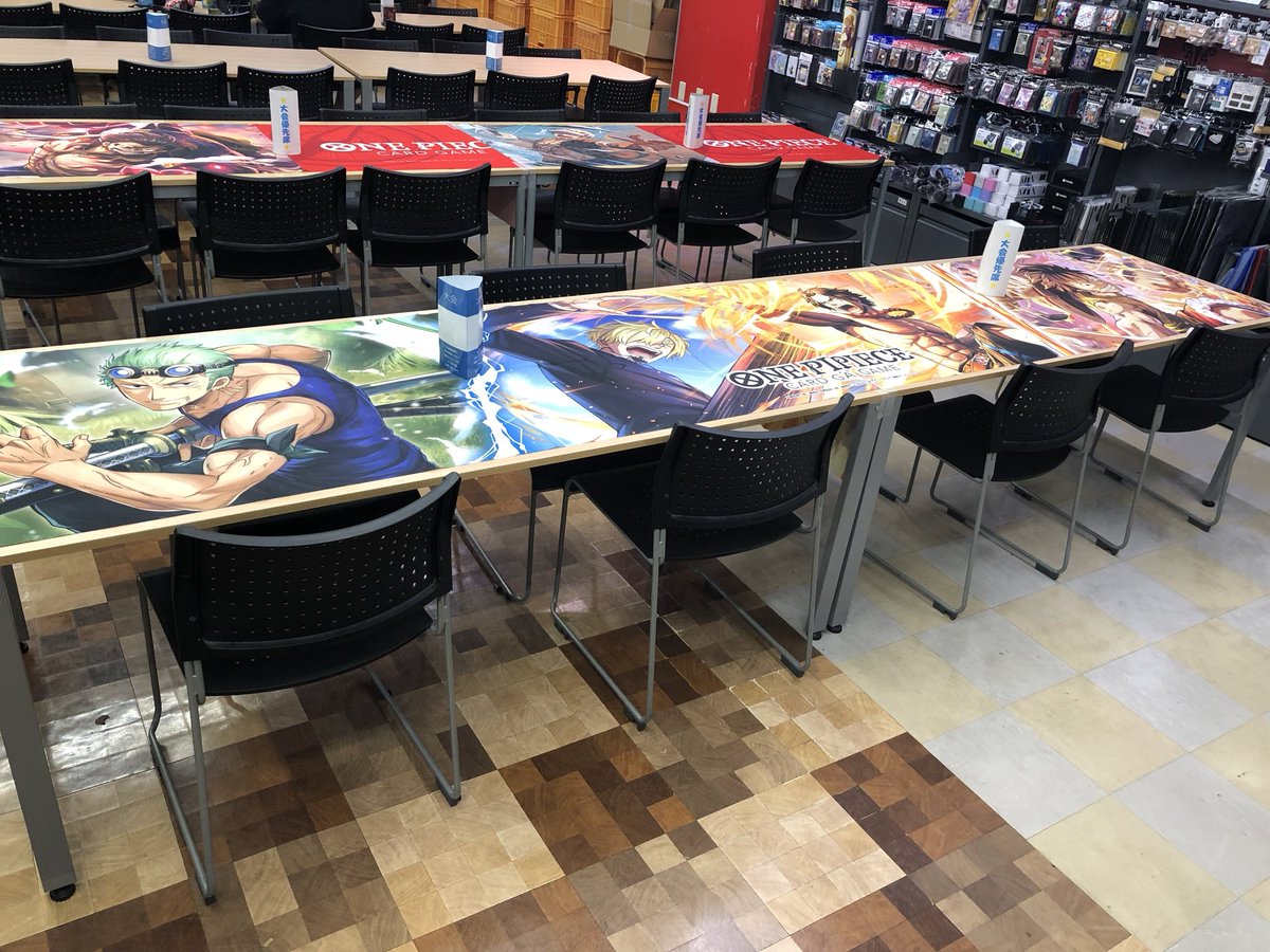 ブックオフ那覇小禄店 tweet media