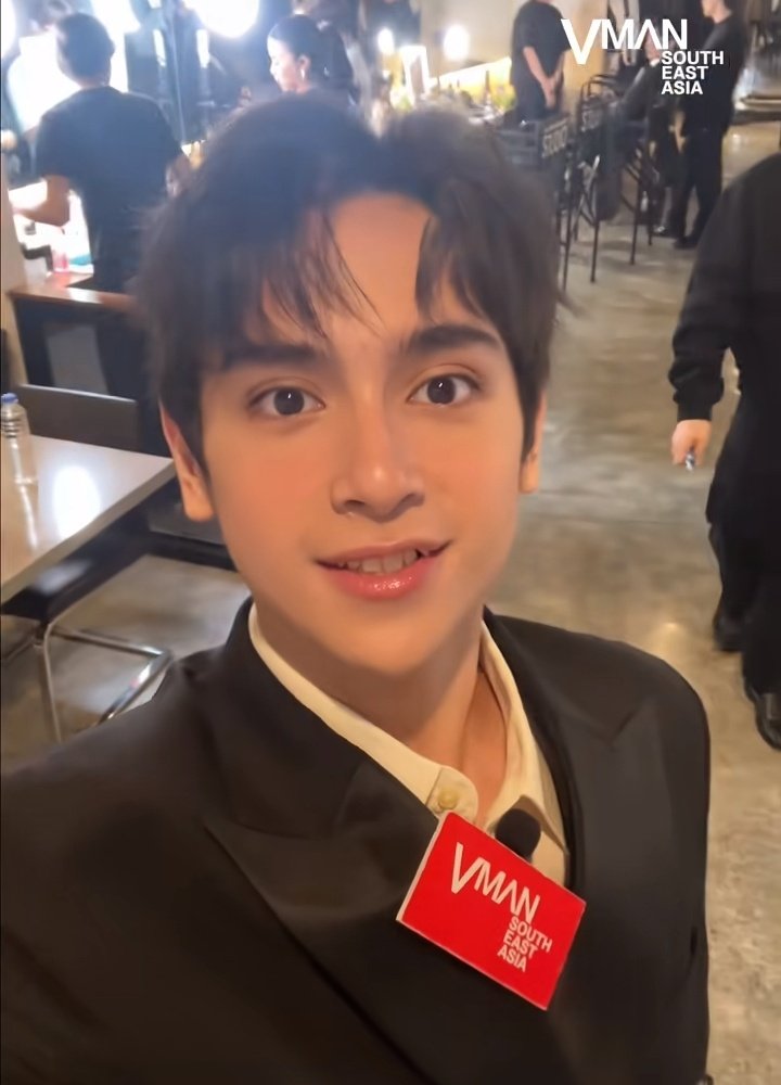 Mon Chéri tweet media