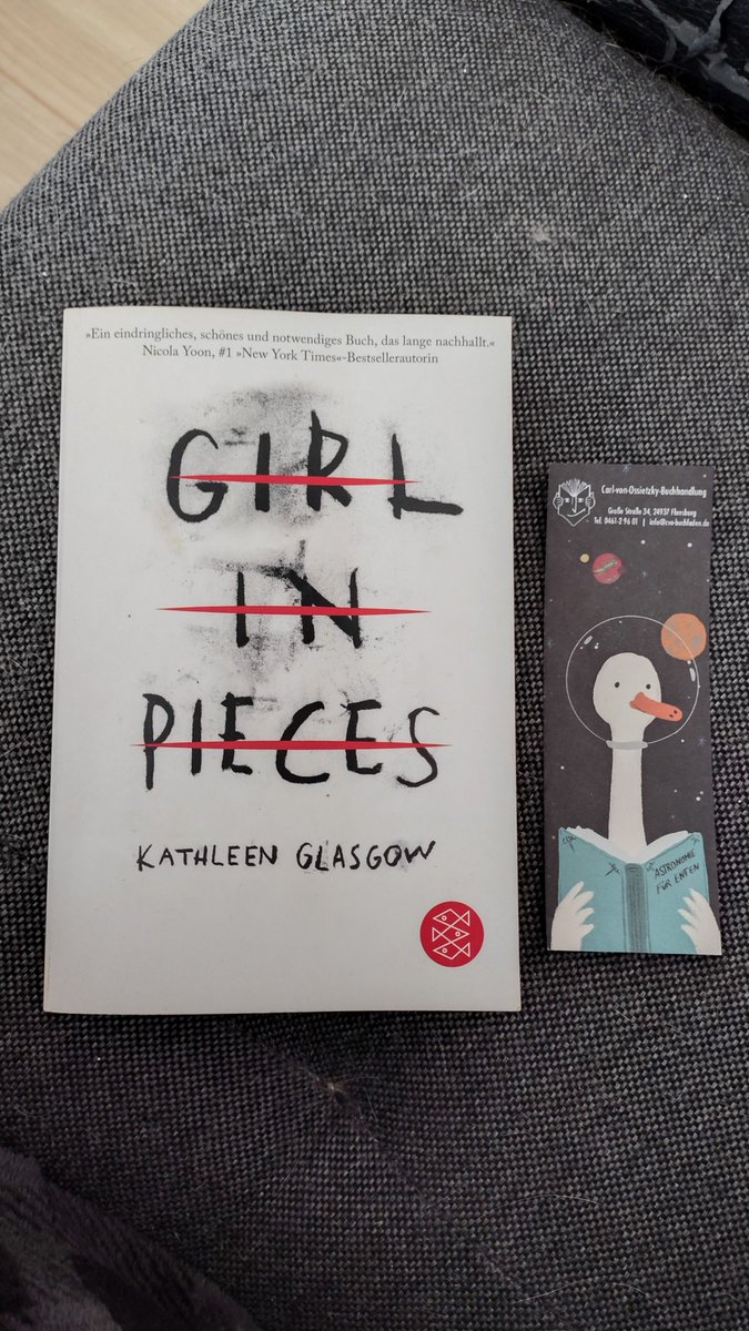 occulu's tweet image. #currentlyreading
girl in pieces
445 pages