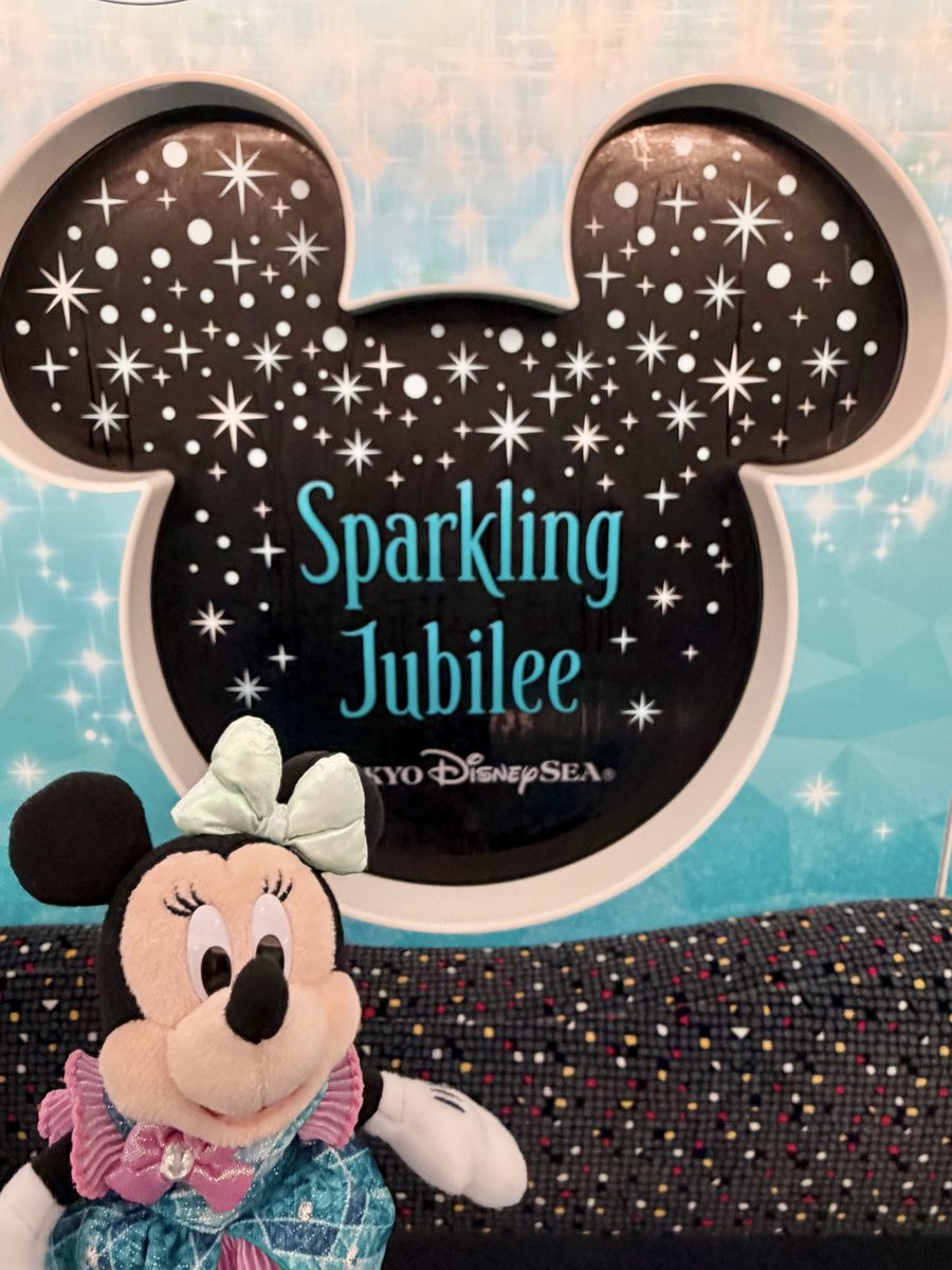 みみにー tweet media