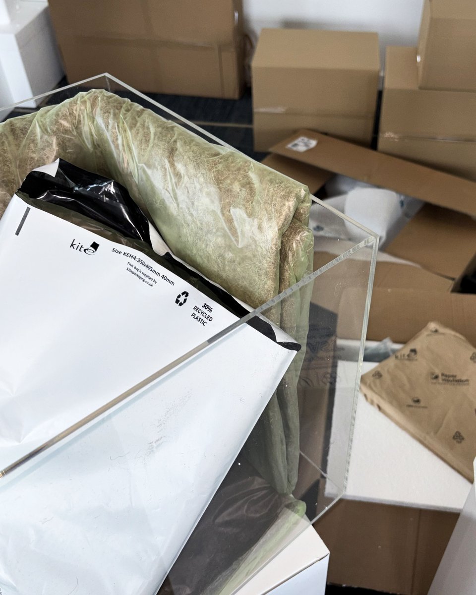 Kite Packaging tweet media