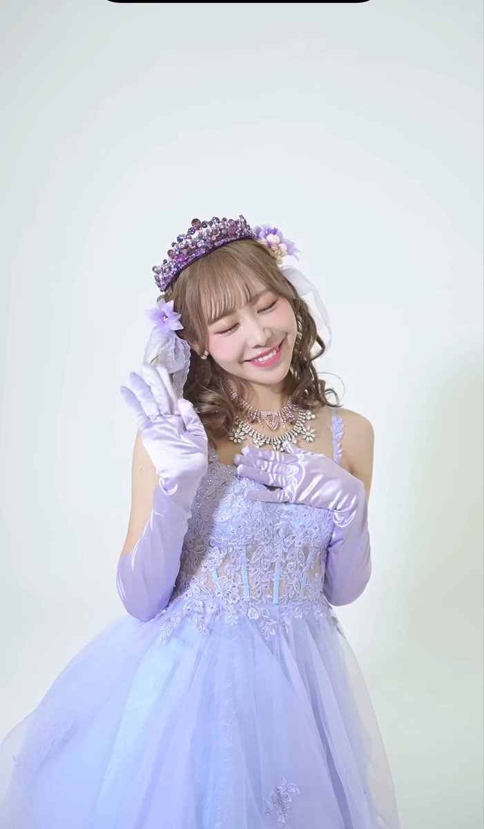12zunc2714's tweet photo. プリンセスるなぴ だぁああ
可愛さと、美しさを兼ね備えてる国王🤦🏻‍♀️💜
全国民、大歓喜🐹💜

 #仲川瑠夏 #るなぴ https://t.co/nrjGfrW8gd
