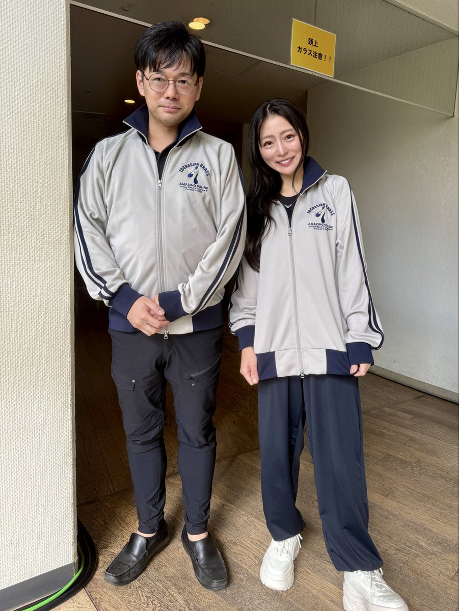 ズーラシアンブラス のアパレルブランド【xZBt】スポーティーな