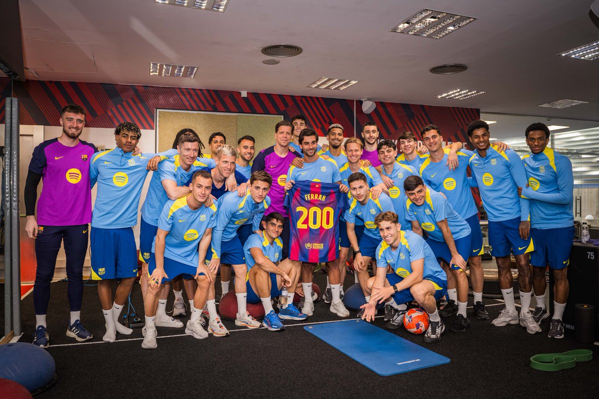 FC Barcelona tweet media