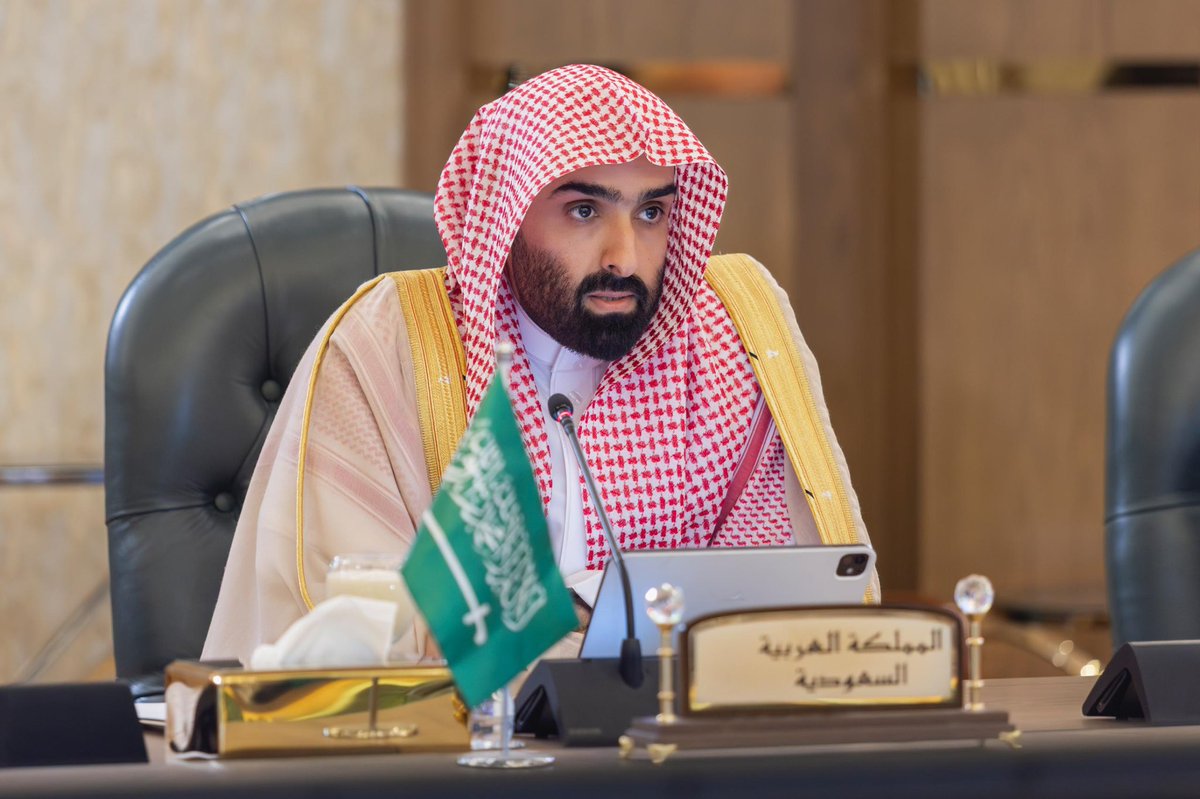 NewsNow4KSA's tweet photo. يرأس معالي النائب العام د. خالد اليوسف اجتماع اللجنة التنفيذية لجمعية النواب العموم العرب في القاهرة، بمشاركة عدد من الدول العربية، في مشهد يعكس حضور السعودية ودورها في تعزيز التكامل القضائي العربي. https://t.co/YF9prr28ee