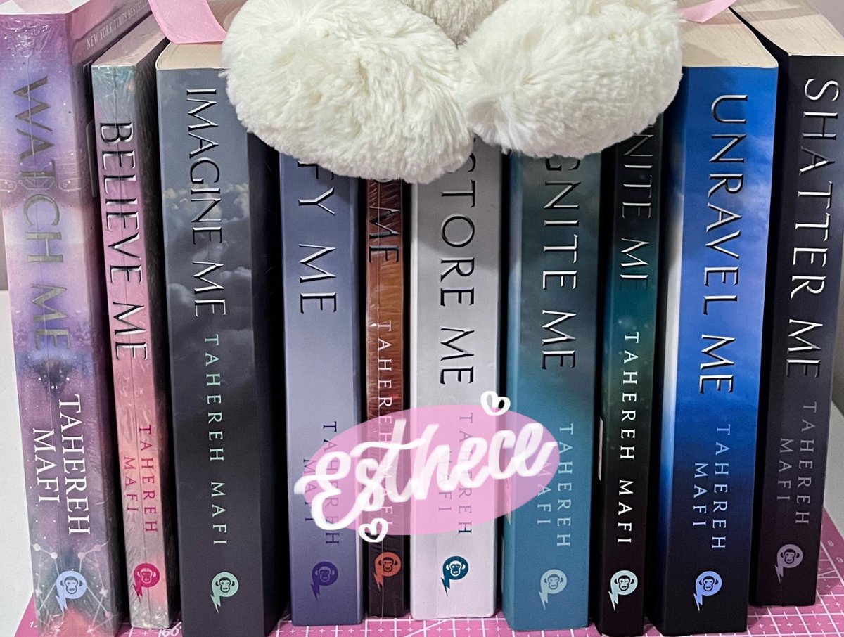 E. 𝜗𝜚 | mt after dm! tweet media