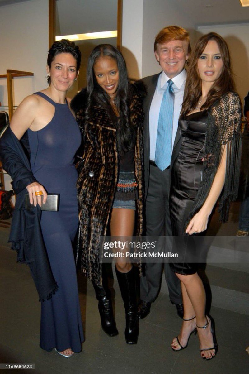 CS Designs tweet media