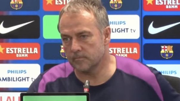 FRBarca_'s tweet photo. 🚨 Hansi Flick : « Priorisons-nous LaLiga ou la Ligue des champions ? Bien sûr, la ligue est la raison pour laquelle nous jouons la Ligue des champions. »

« Le rêve de chaque entraîneur, joueur et supporter est de remporter la Ligue des champions, et c’est pourquoi nous sommes là. »