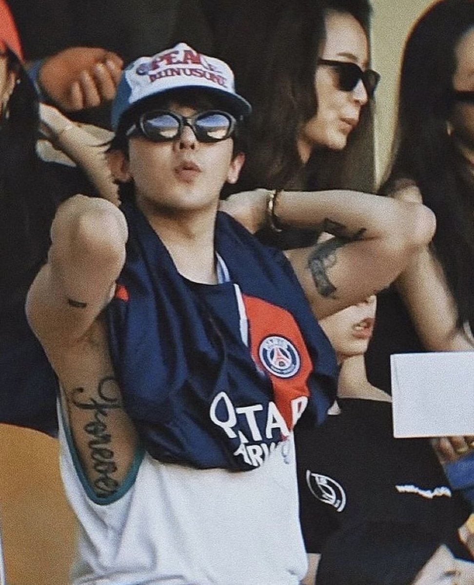 ɾιɾι tweet media