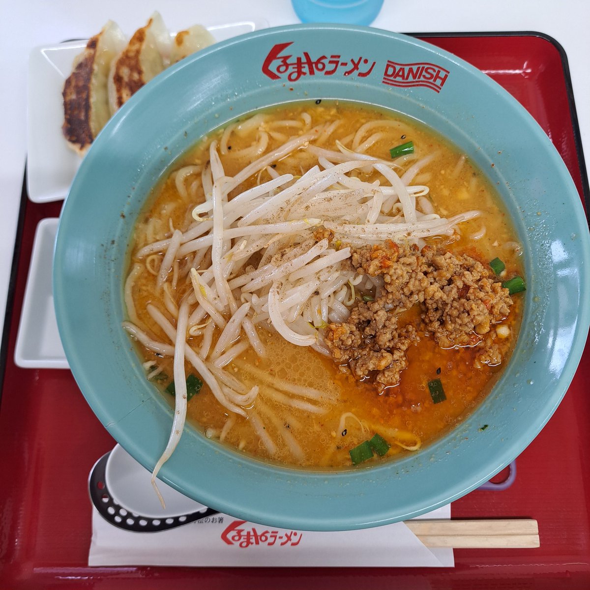 コマアア tweet media