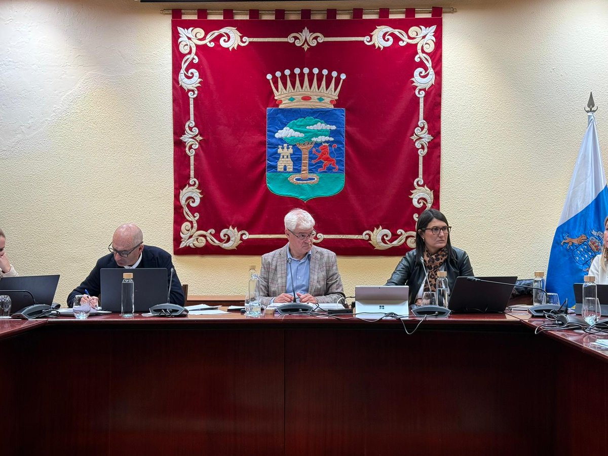 AH y AHI rechazan una modificación de crédito de 18 millones destinada a inversiones clave para la Isla

elhierro.es/es/ah-y-ahi-re…