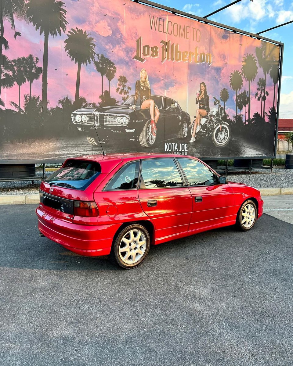 Bra Peter tweet media