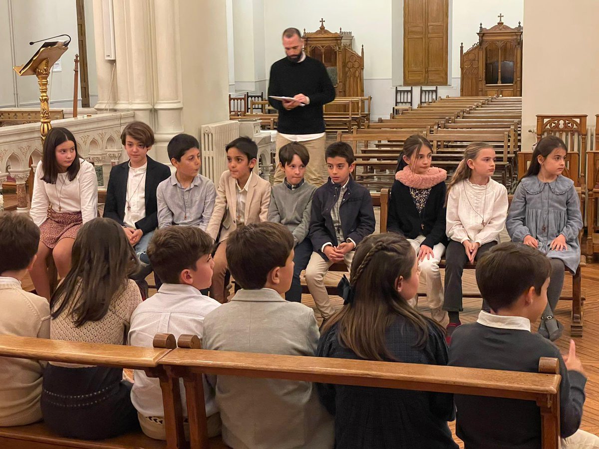 Sagrado Corazón Granada tweet media