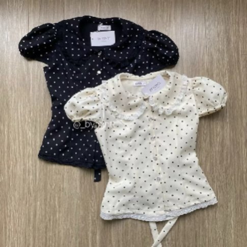 fleora54322's tweet photo. Kemeja polka lucu banget fit body tapi belakangnya bukan karet 
https://t.co/ygxNuXCE6f https://t.co/J8wTtj8EHo
