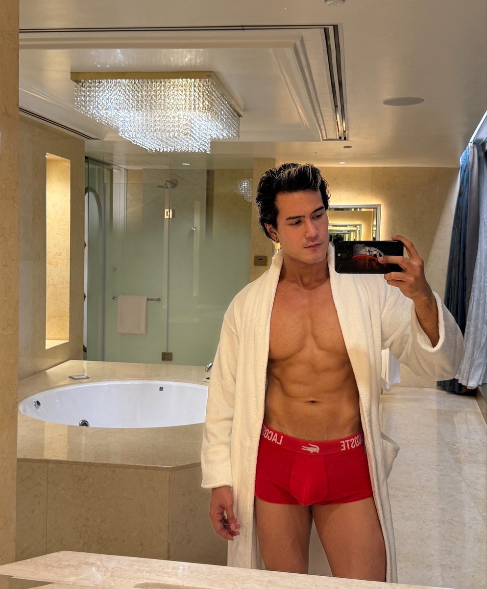 Prince De Guzman Transformations tweet media