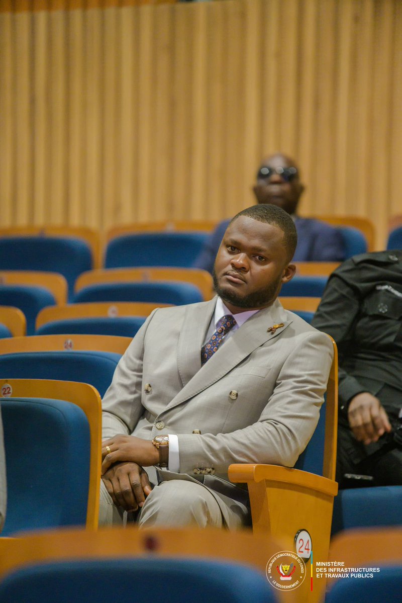 Mr Kande tweet media