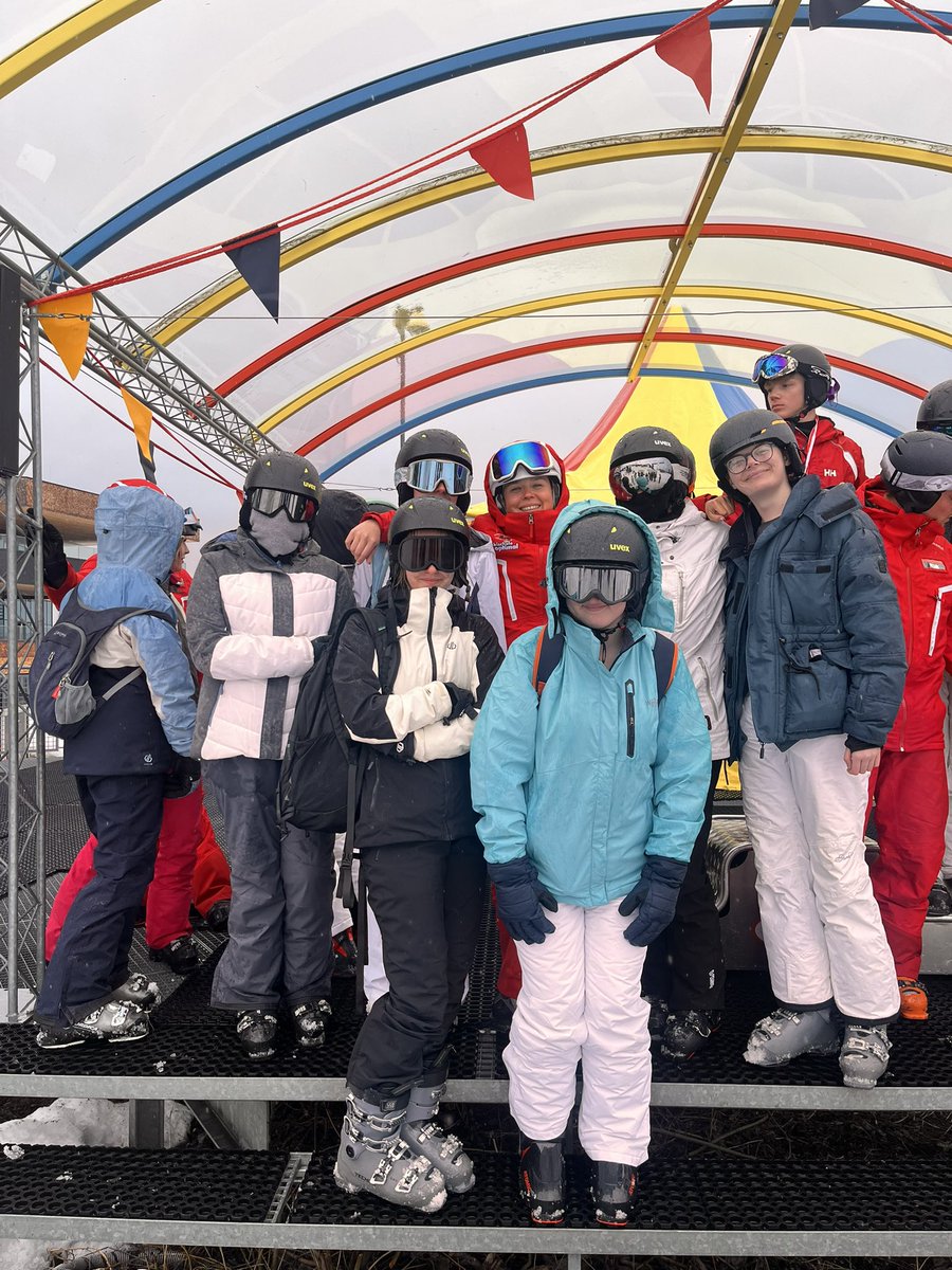 Ski Club Catholic HS Chester tweet media