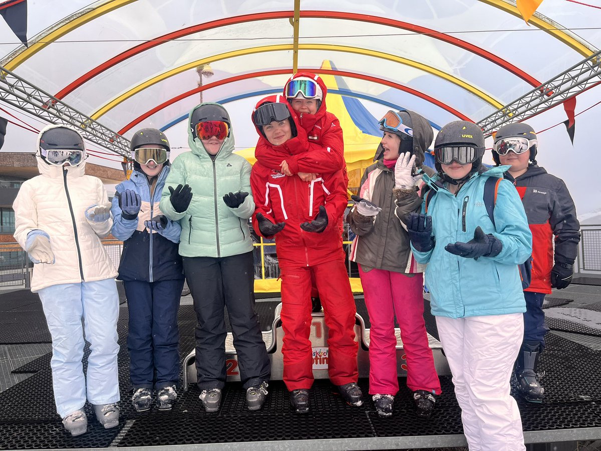 Ski Club Catholic HS Chester tweet media