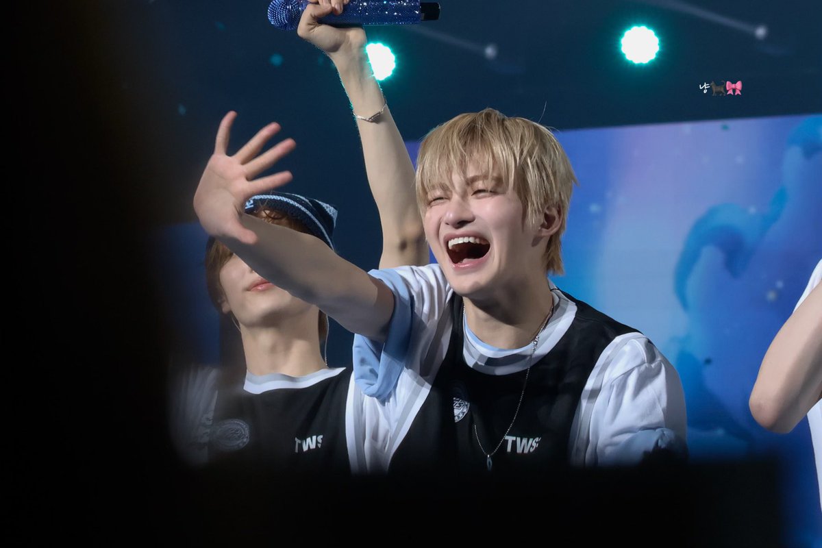 냥🐈‍⬛🎀 tweet media