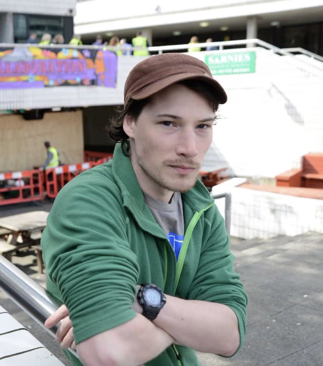 🇬🇧 THINK NOT FOLLOW 🇬🇧 tweet media