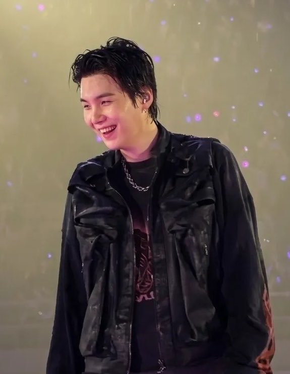 🎸Vic loves Yoongi forever🎸 tweet media