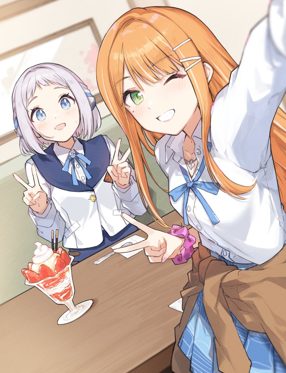 「「撮るよー」」|三弥カズトモのイラスト