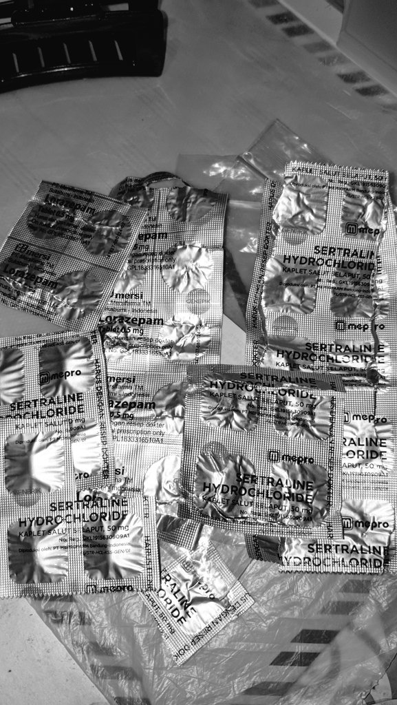 aoi | shedtwt tweet media