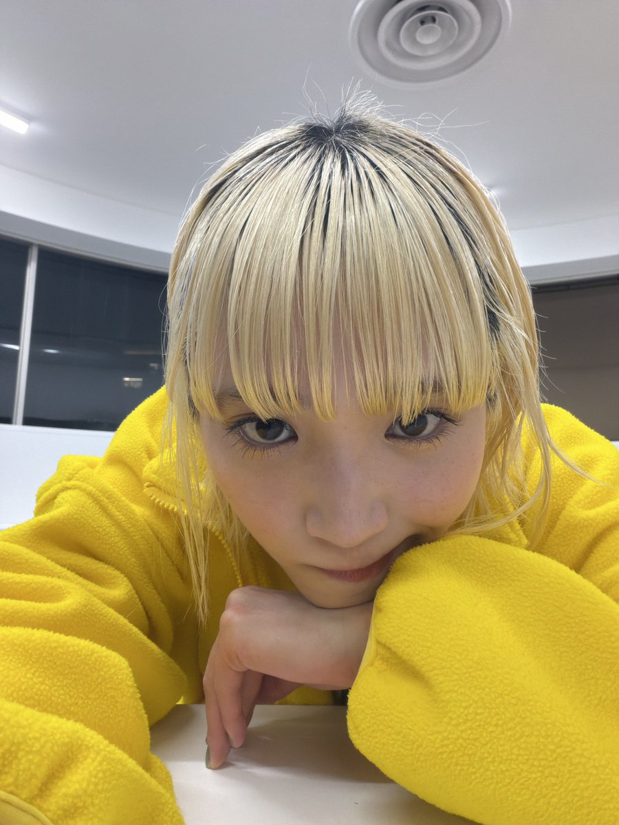アユニ・D tweet media
