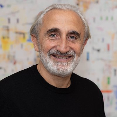 Stats Globe tweet media