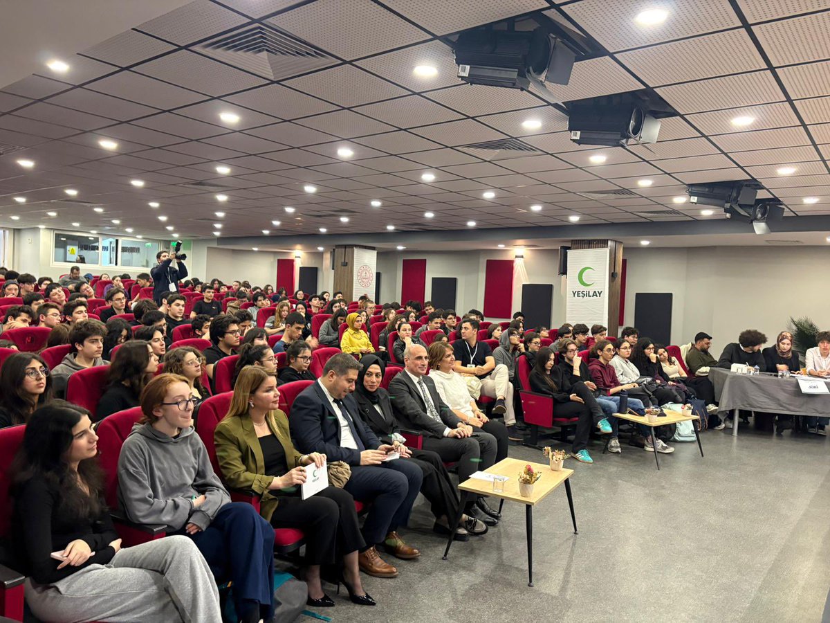 Hüseyin Avni Sözen Anadolu Lisesi tweet media