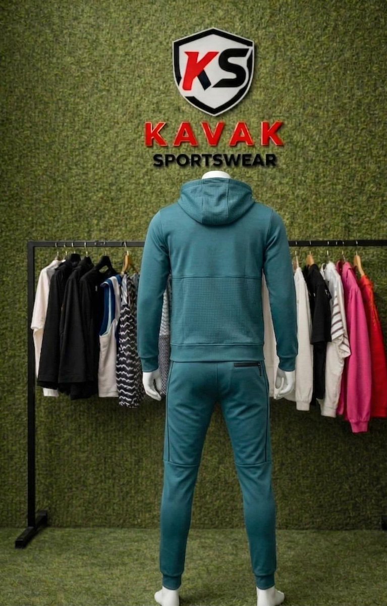 kavaksportswear's tweet image. Kavak Sportswear Teal Hoodie Tracksuit

This sleek teal hoodie tracksuit features a clean and minimal design with a modern athletic appeal.
Made from soft#KavakSportswear         #HoodieTracksuit #MensStyle
#GymWear #Sportswear #StreetStyle
#FitnessOutfit #JoggerSet