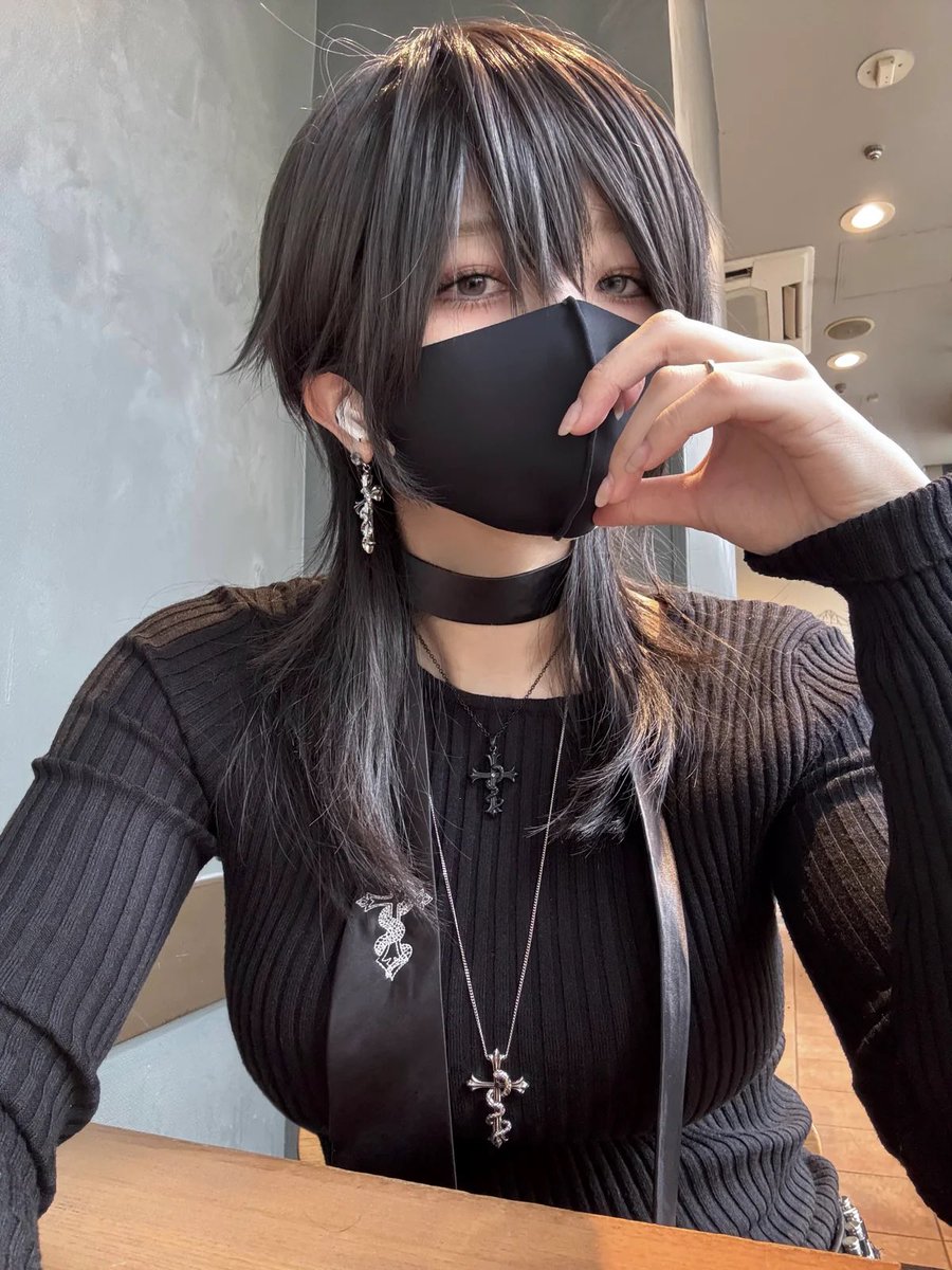 - 꽃 Hana tweet media