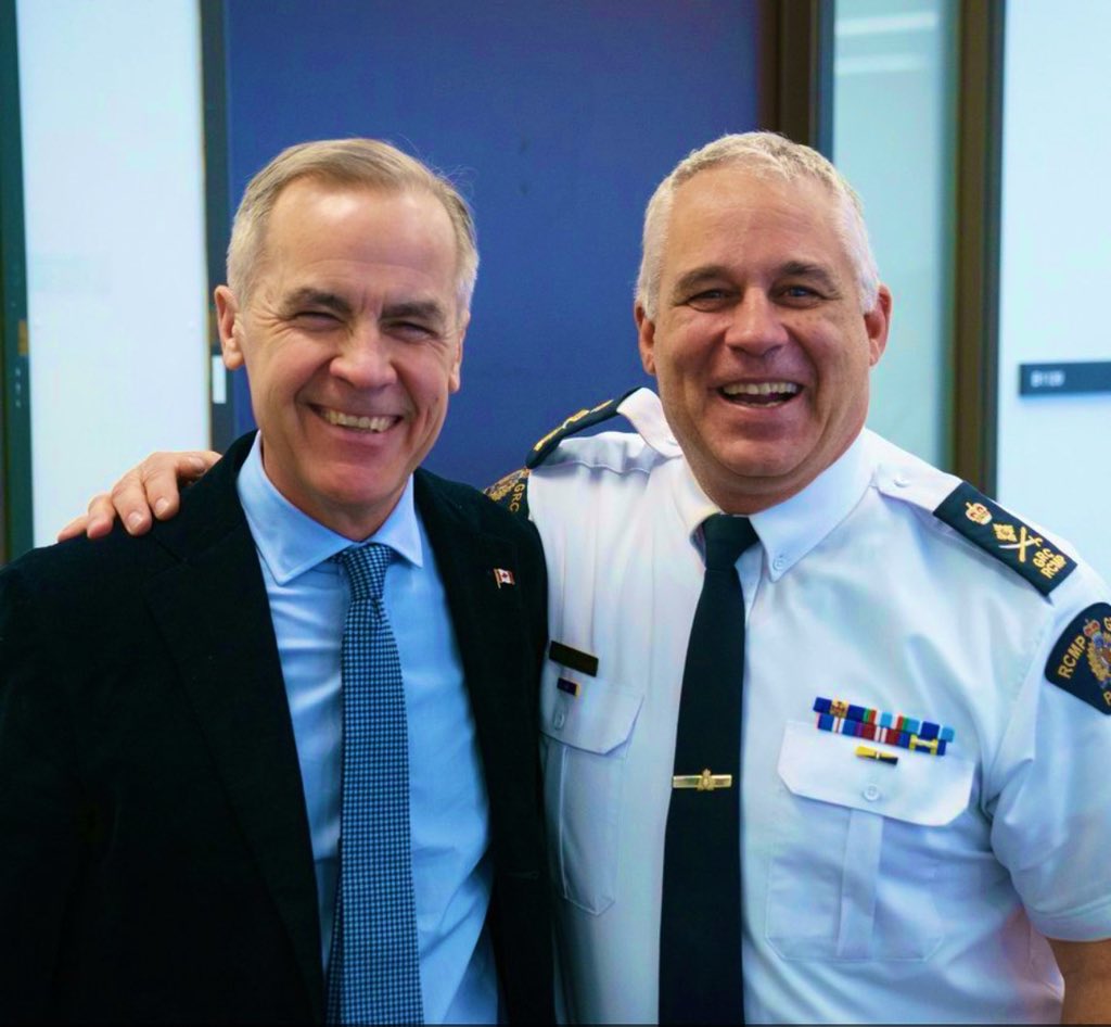 Sixpenny 🙏❤️✌🏻🌎🍻 🇨🇦 🇺🇸 tweet media