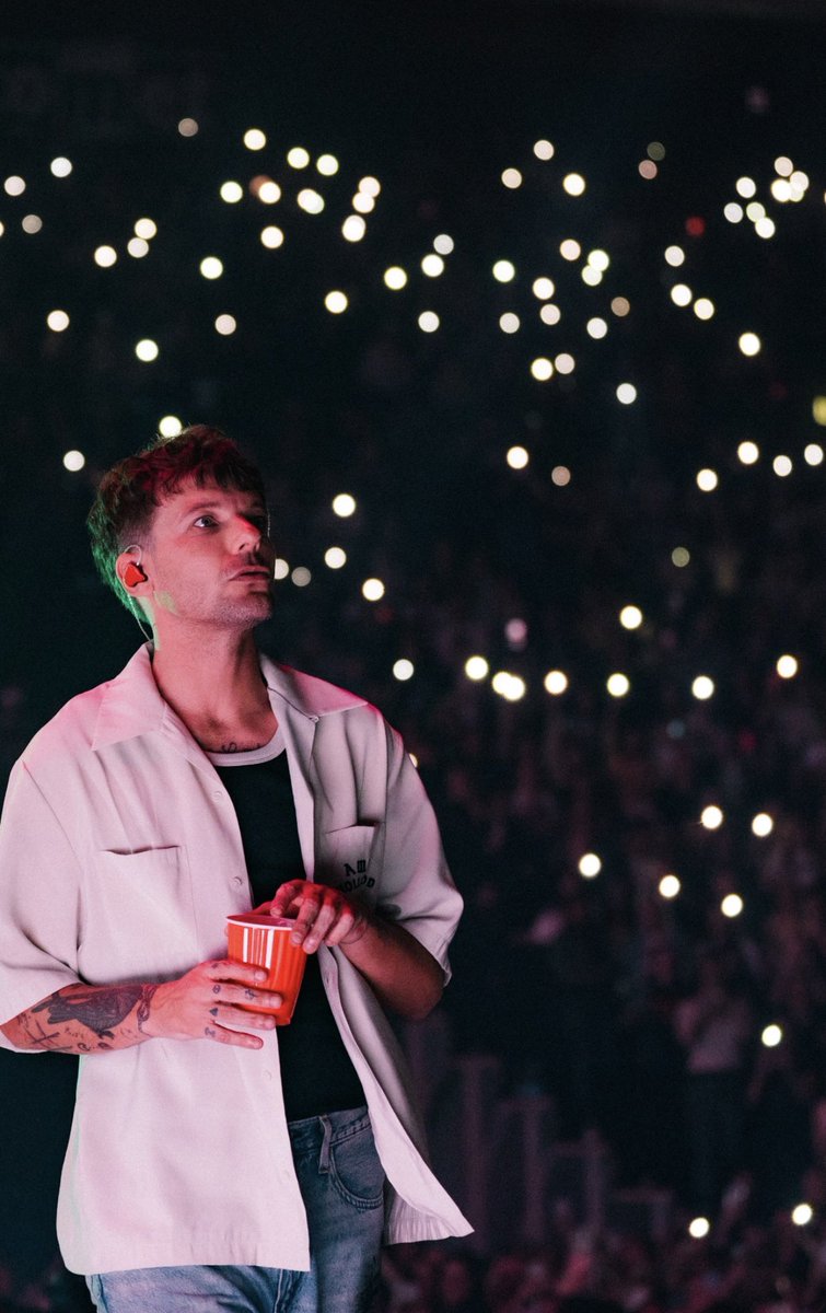 Barbra Li ×͜× 🌝🌛🌻 ໑̣ tweet media